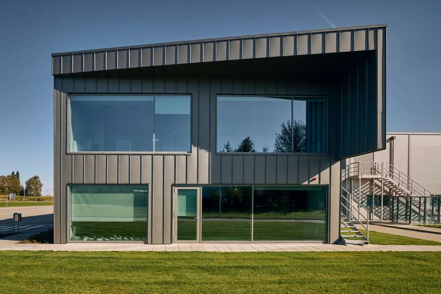Stahlverkleidetes Schlachthof-Kraftzentrum in Himmerland, Himmerlandskød, Nordre Ringvej 99, 9620 Aalestrup, Dänemark